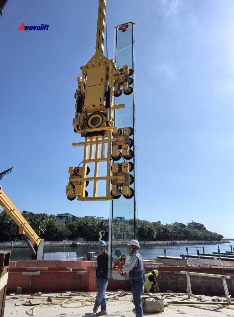 Awovolift Hydraulic Vacuum Huge Glass Lifting Device 18M 5tons Glazing Vacuum Lifter Remote Control Flip Rotate Industrial Equipment